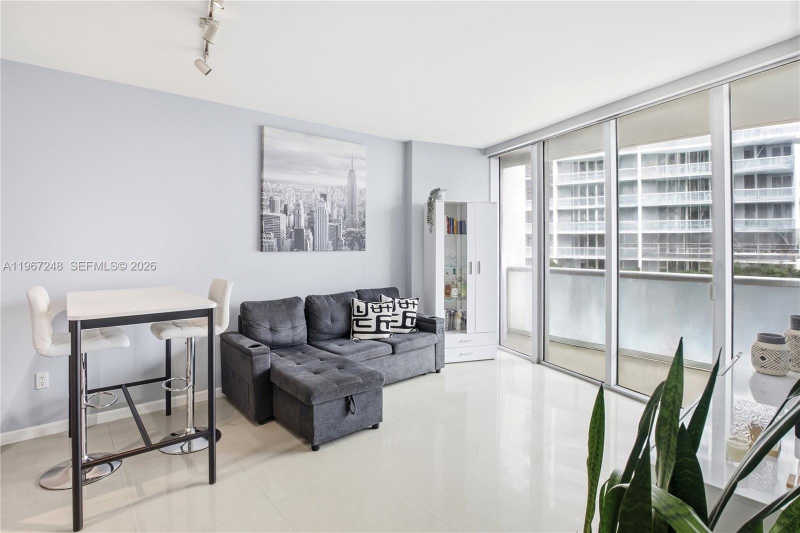 495 Brickell Ave #1608, Miami FL 33131
