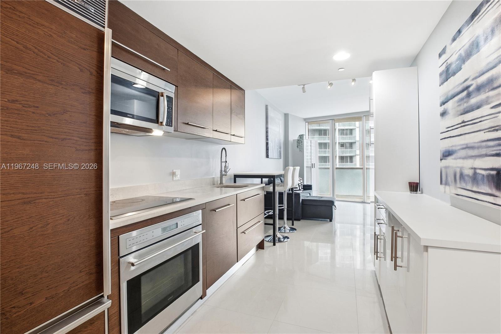 495 Brickell Ave #1608, Miami FL 33131
