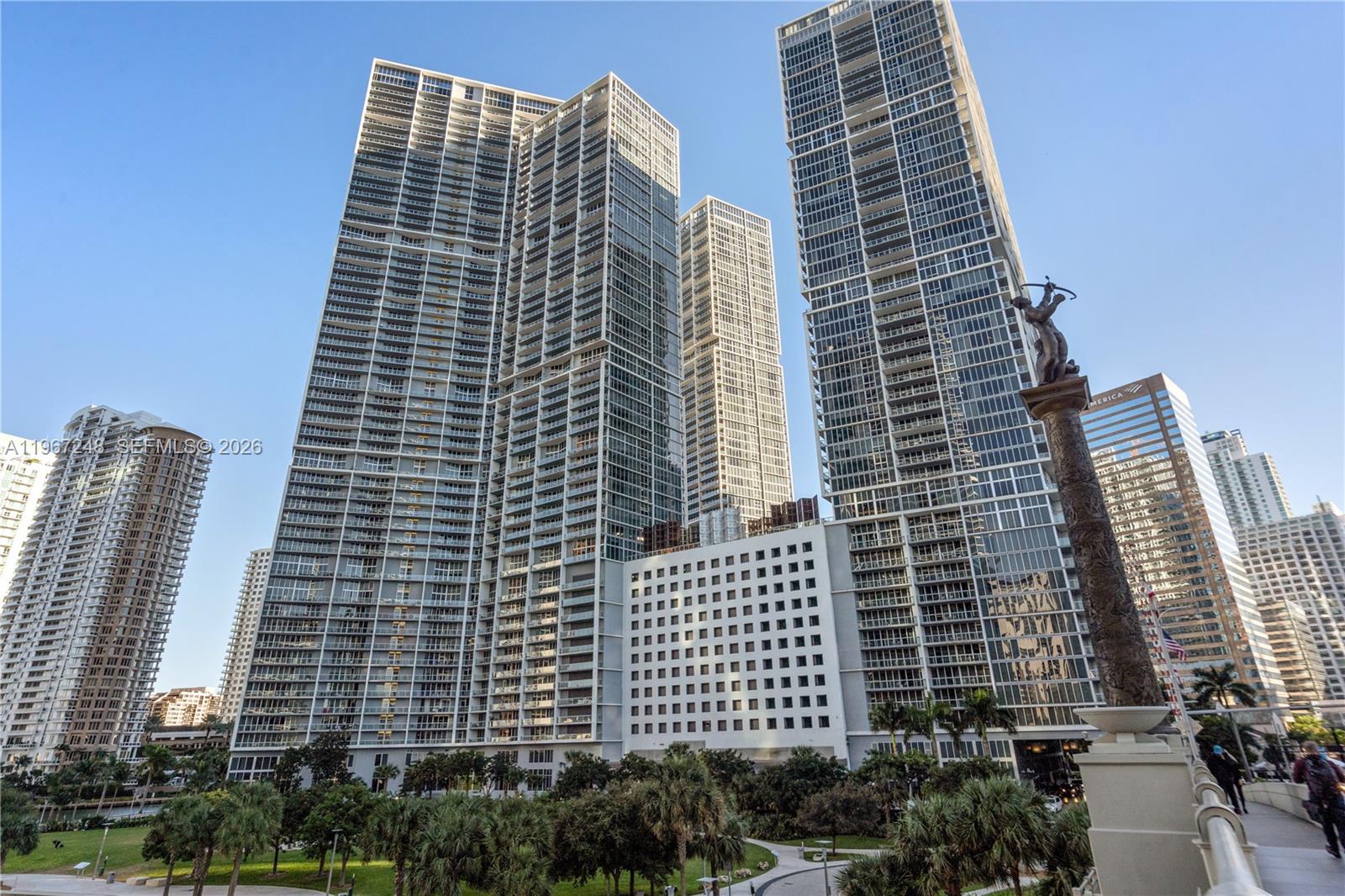 495 Brickell Ave #1608, Miami FL 33131