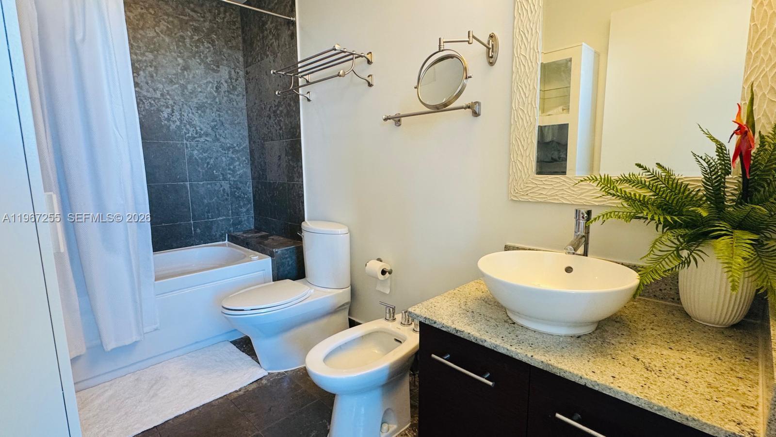 3029 NE 188th St #902, Aventura FL 33180