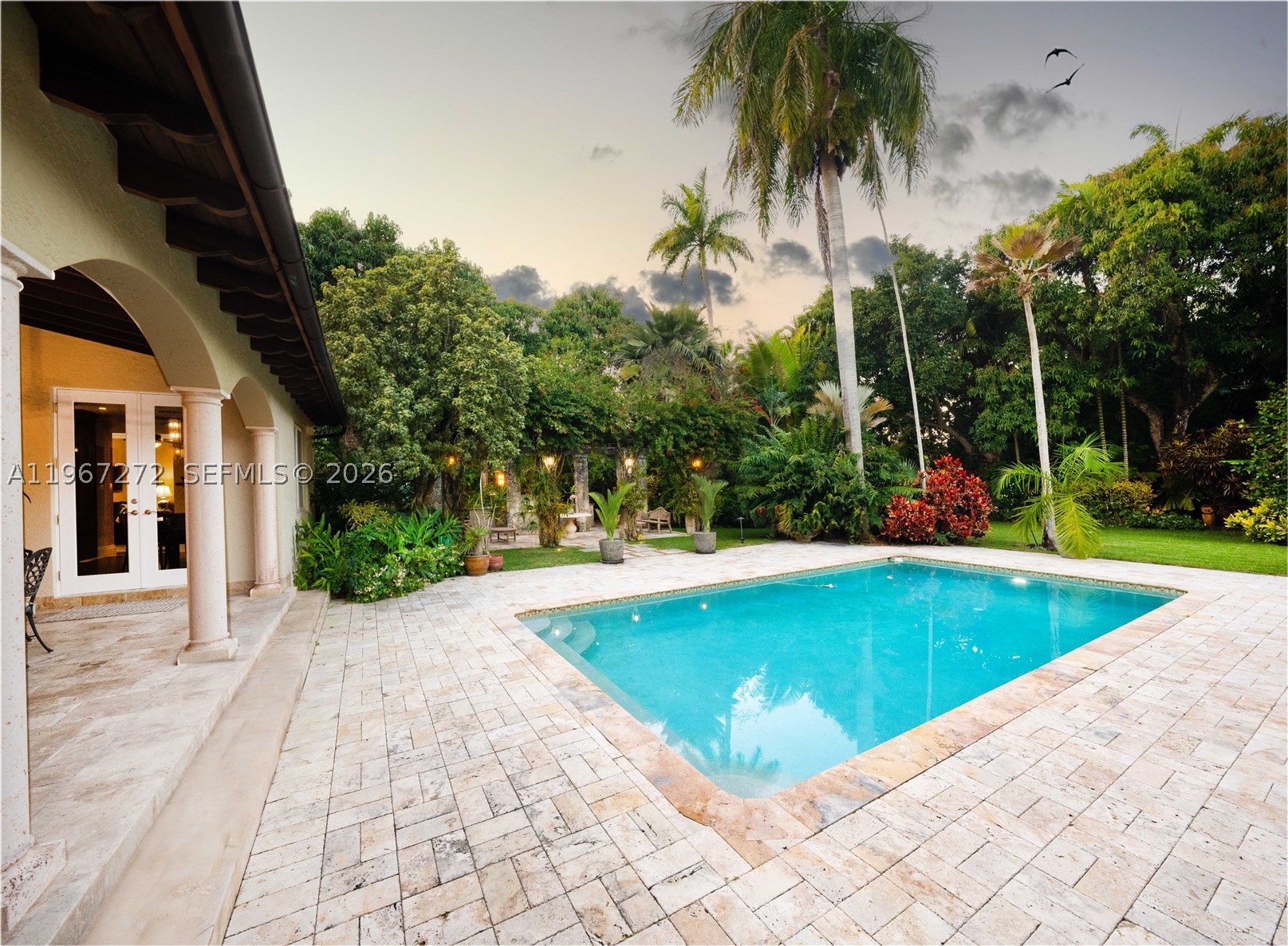 4867 SW 82nd St, Miami FL 33143