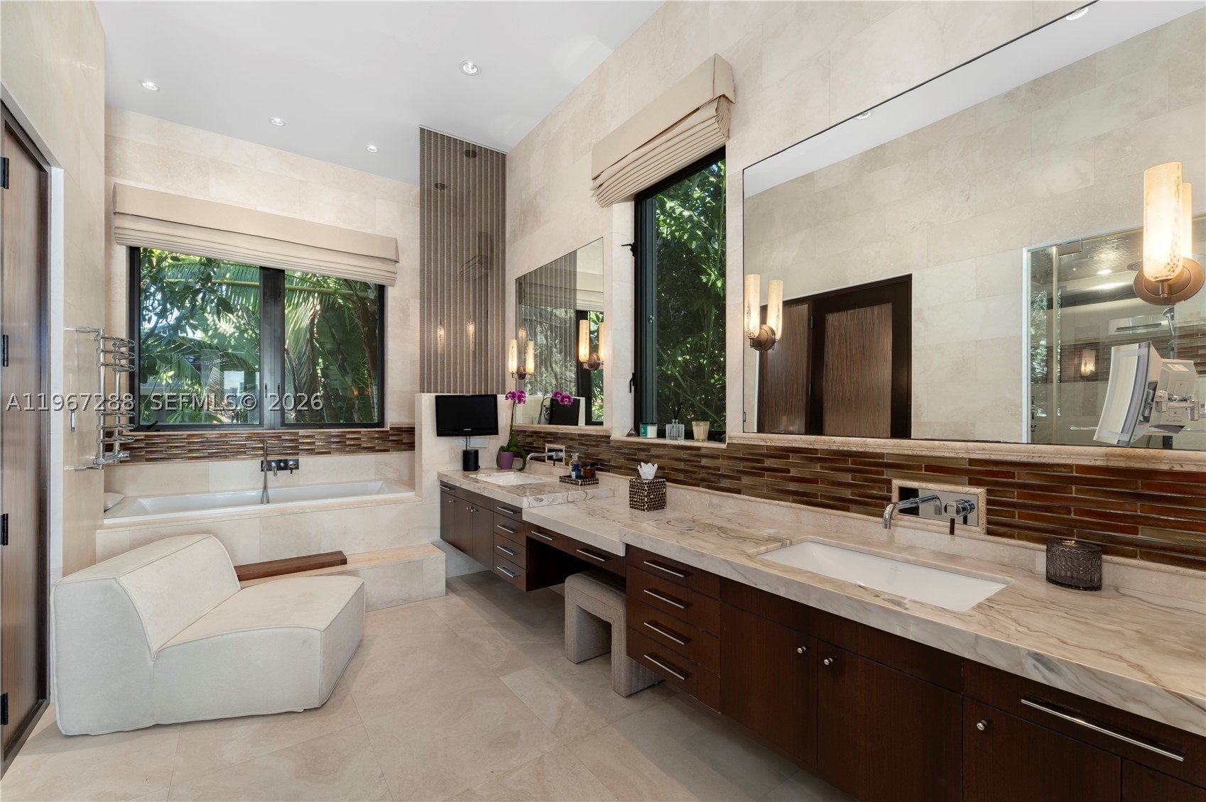 34 W DILIDO DR, Miami Beach FL 33139