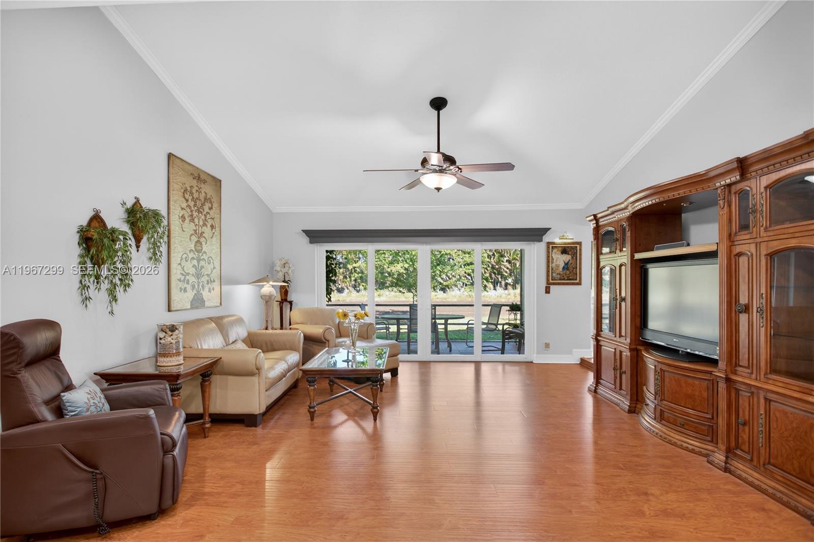 10681 Greenbriar Ct, Boca Raton FL 33498