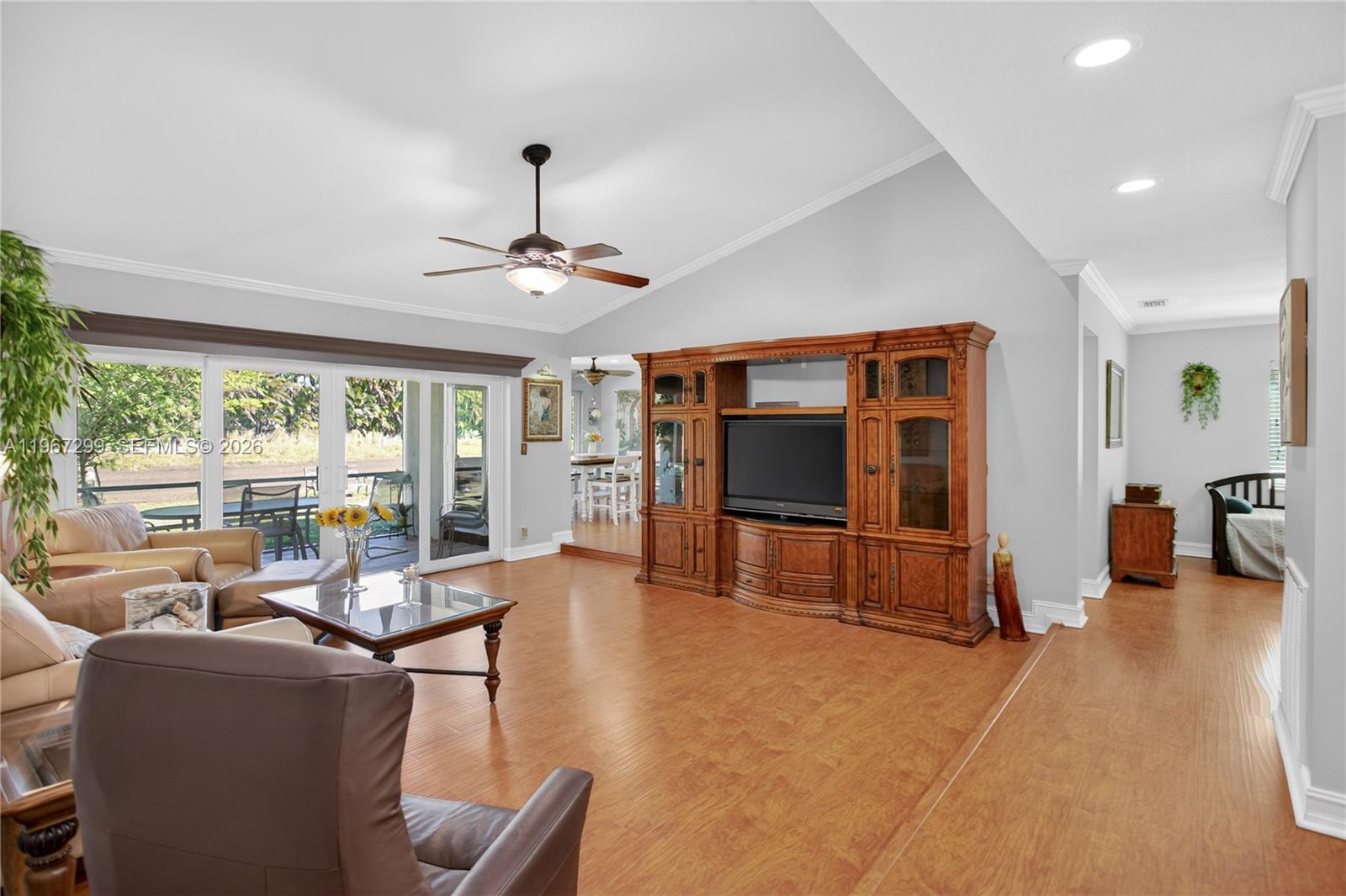 10681 Greenbriar Ct, Boca Raton FL 33498