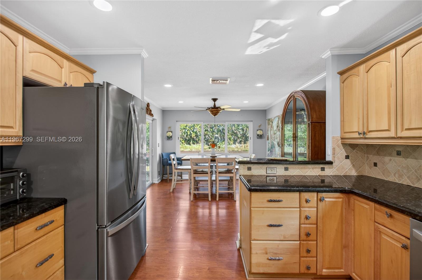 10681 Greenbriar Ct, Boca Raton FL 33498