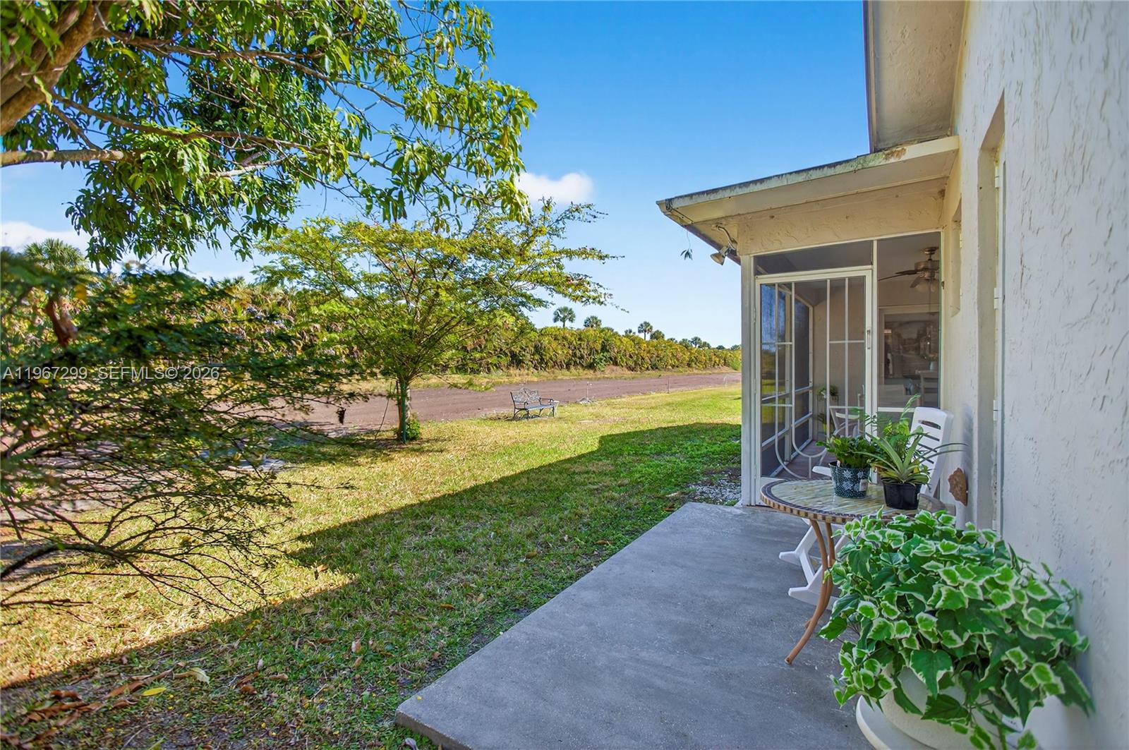 10681 Greenbriar Ct, Boca Raton FL 33498