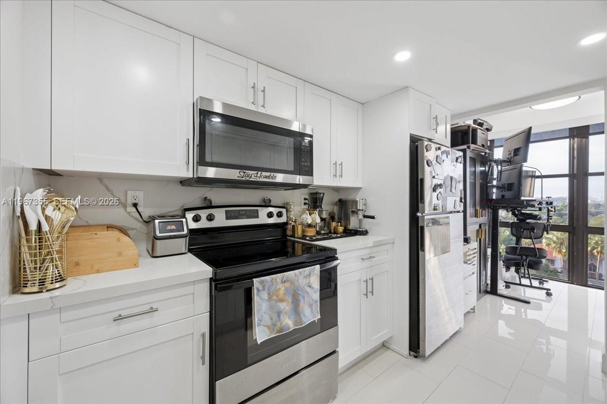 1915 Brickell Ave #801, Miami FL 33129
