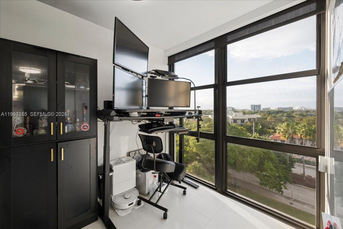 1915 Brickell Ave #801, Miami FL 33129