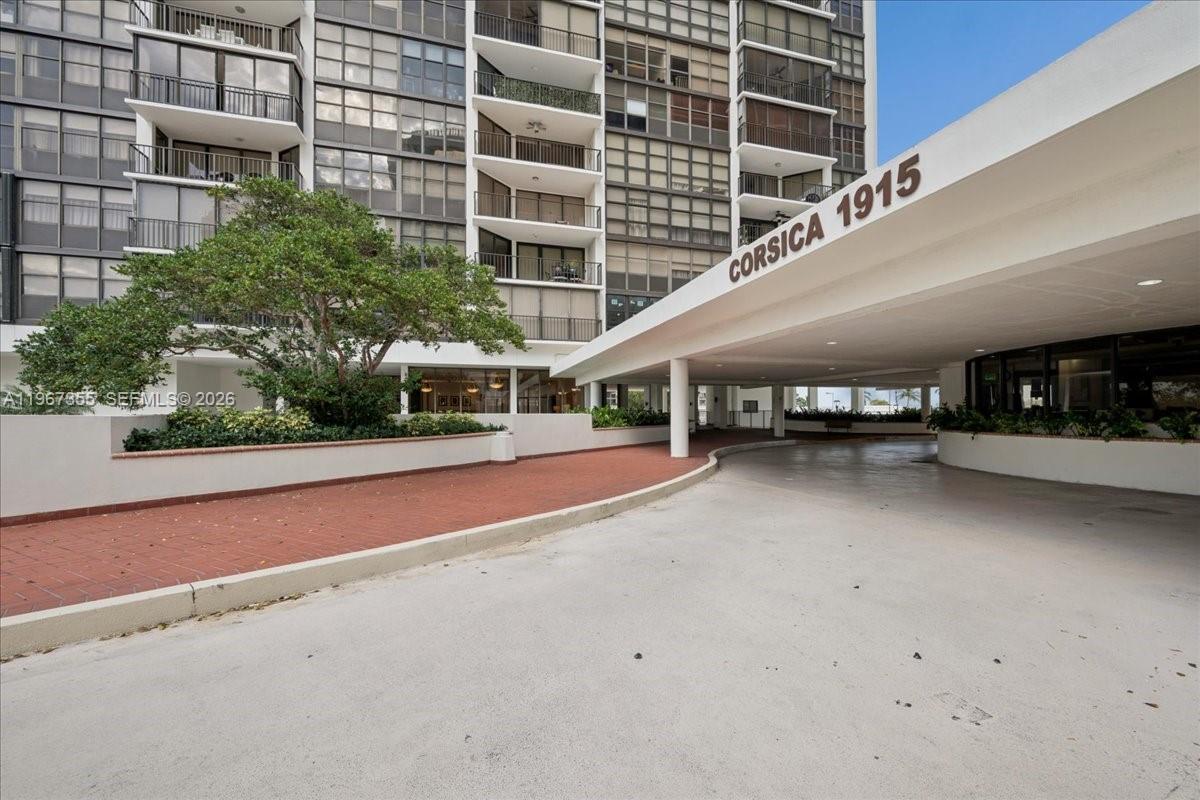 1915 Brickell Ave #801, Miami FL 33129