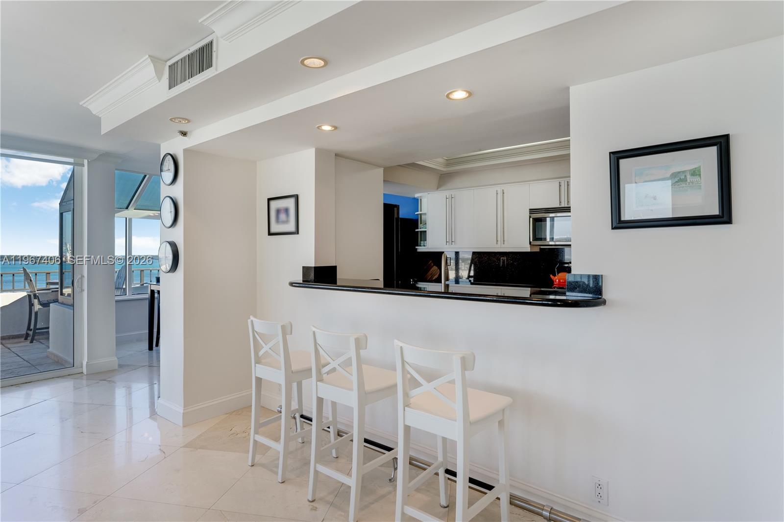 520 Brickell Key Dr #A1506, Miami FL 33131