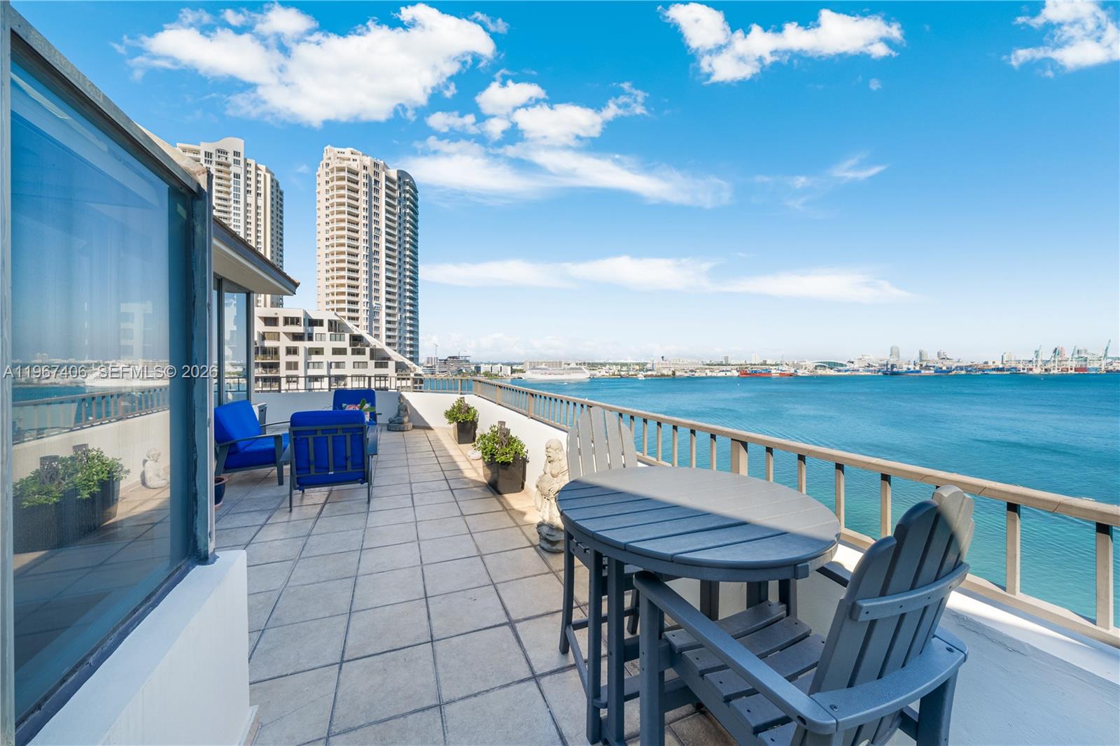 520 Brickell Key Dr #A1506, Miami FL 33131