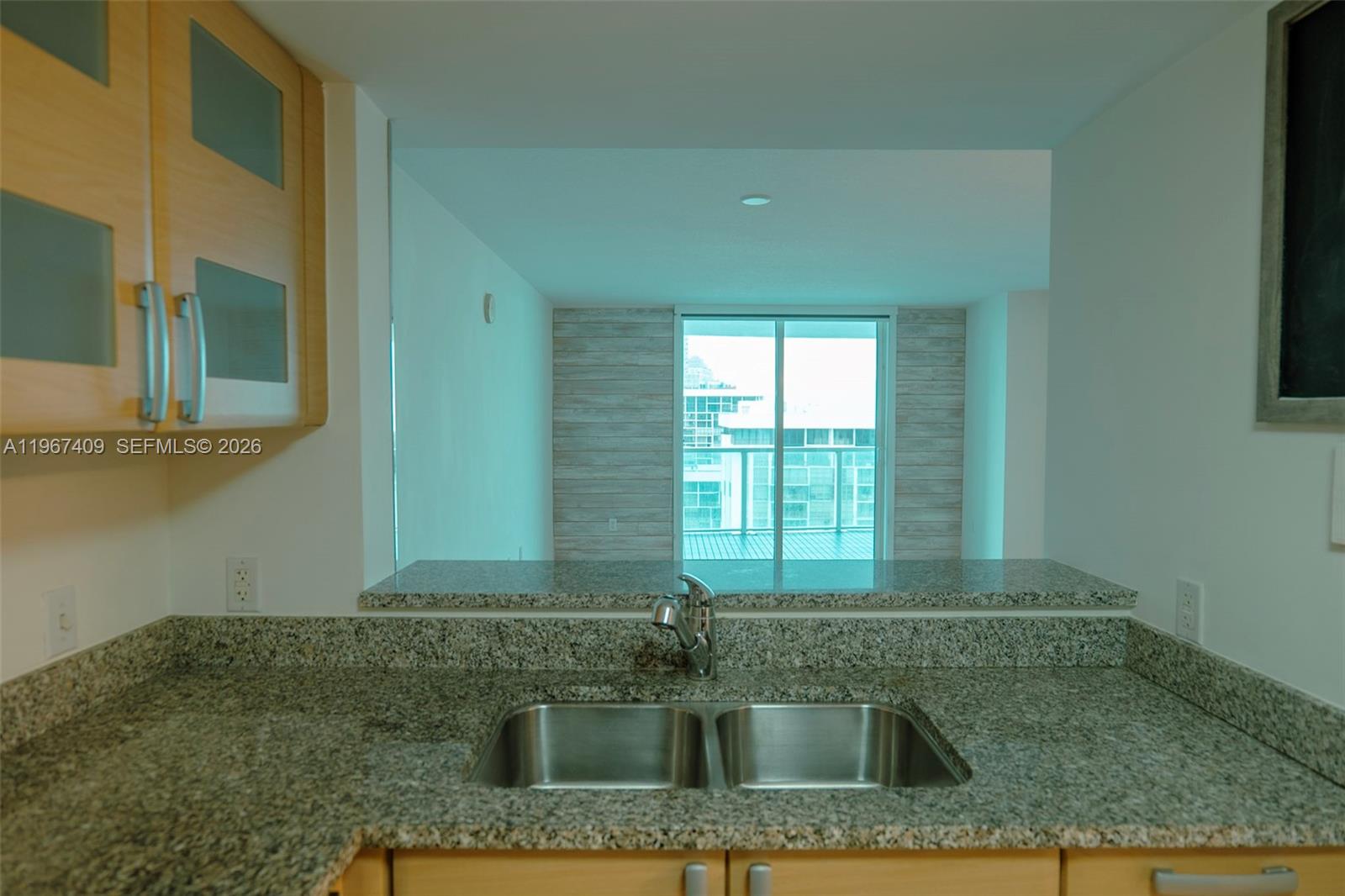 2101 Brickell Ave #2103, Miami FL 33129