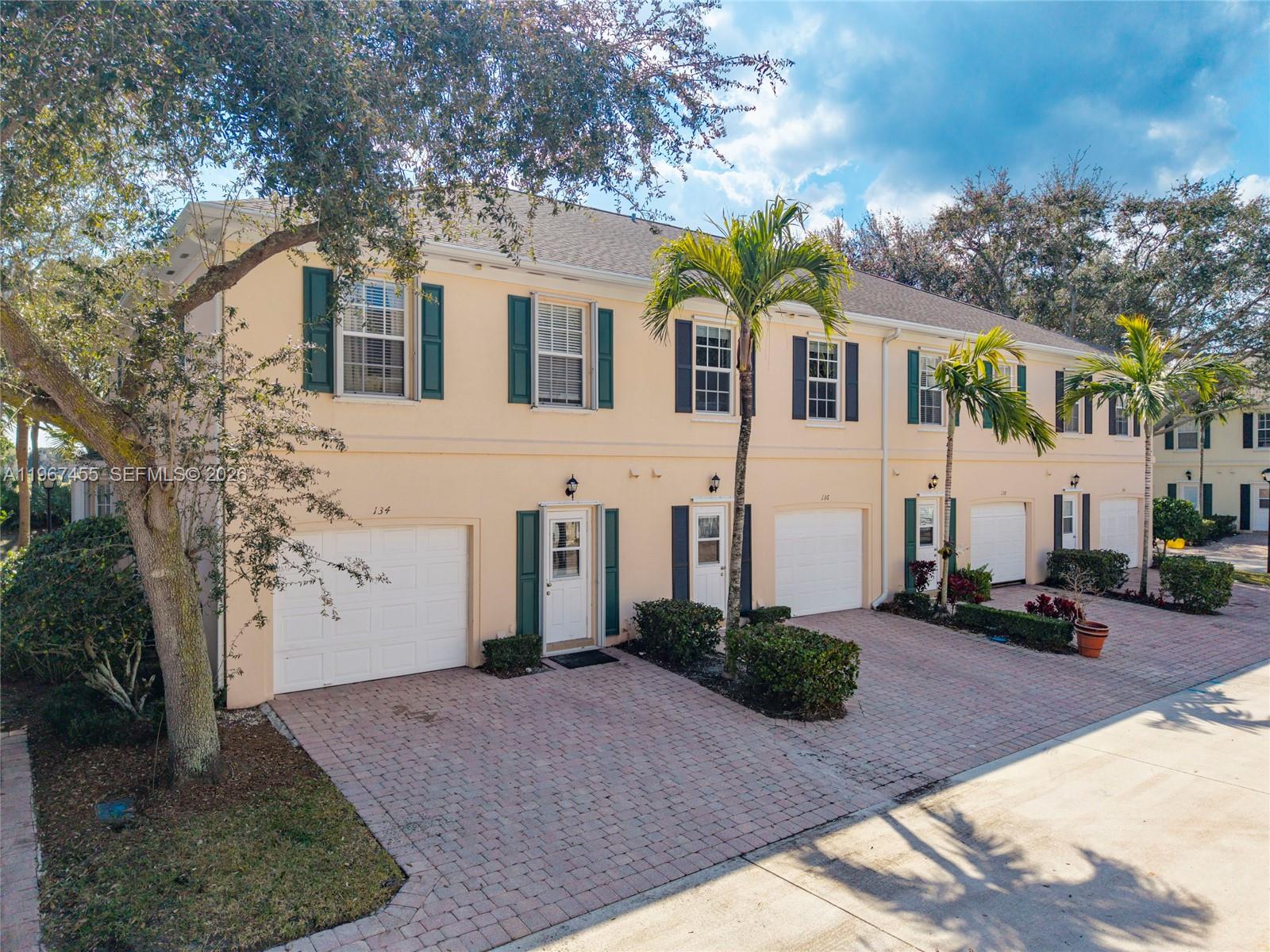 136 Ashley Ct, Jupiter FL 33458