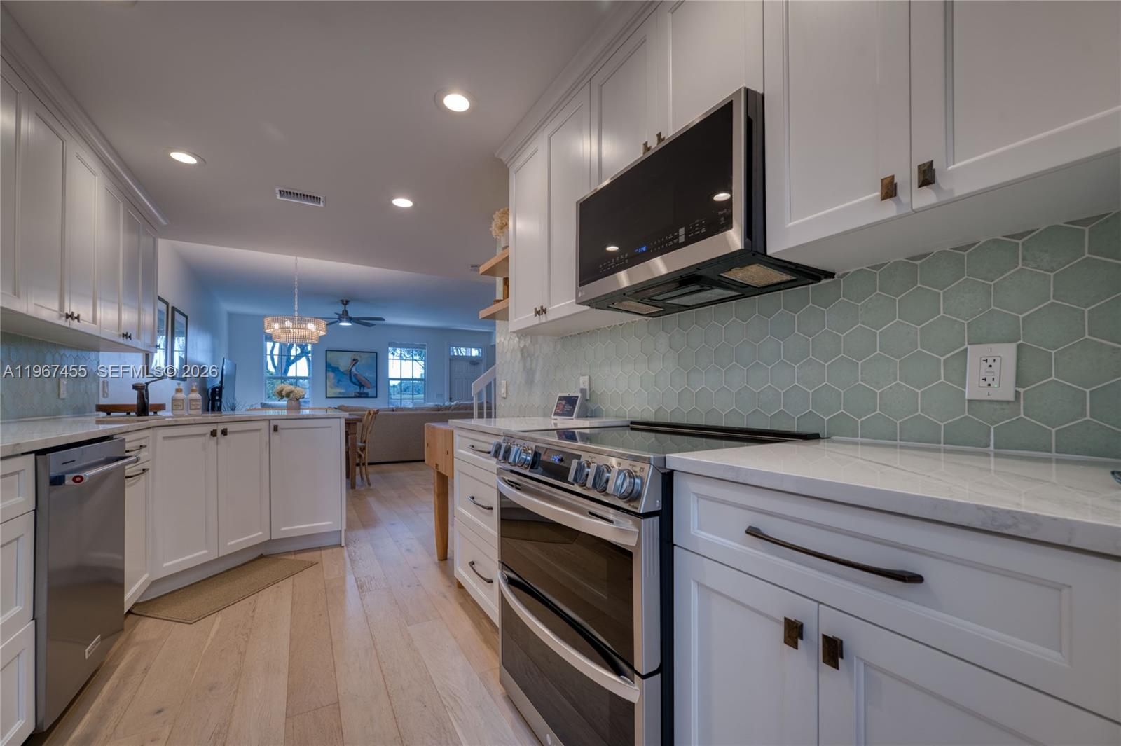 136 Ashley Ct, Jupiter FL 33458