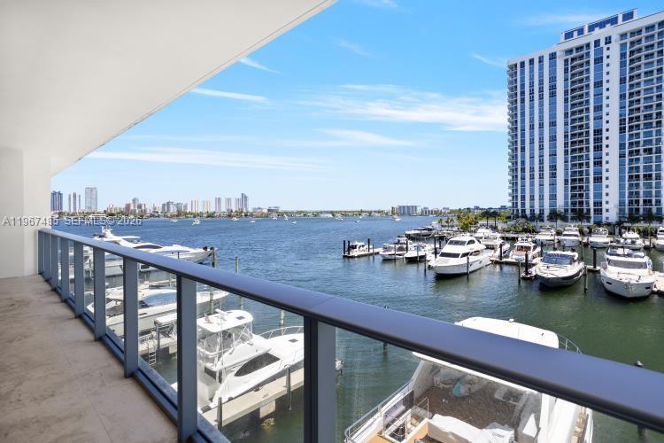 17301 Biscayne Blvd #305, North Miami Beach FL 33160