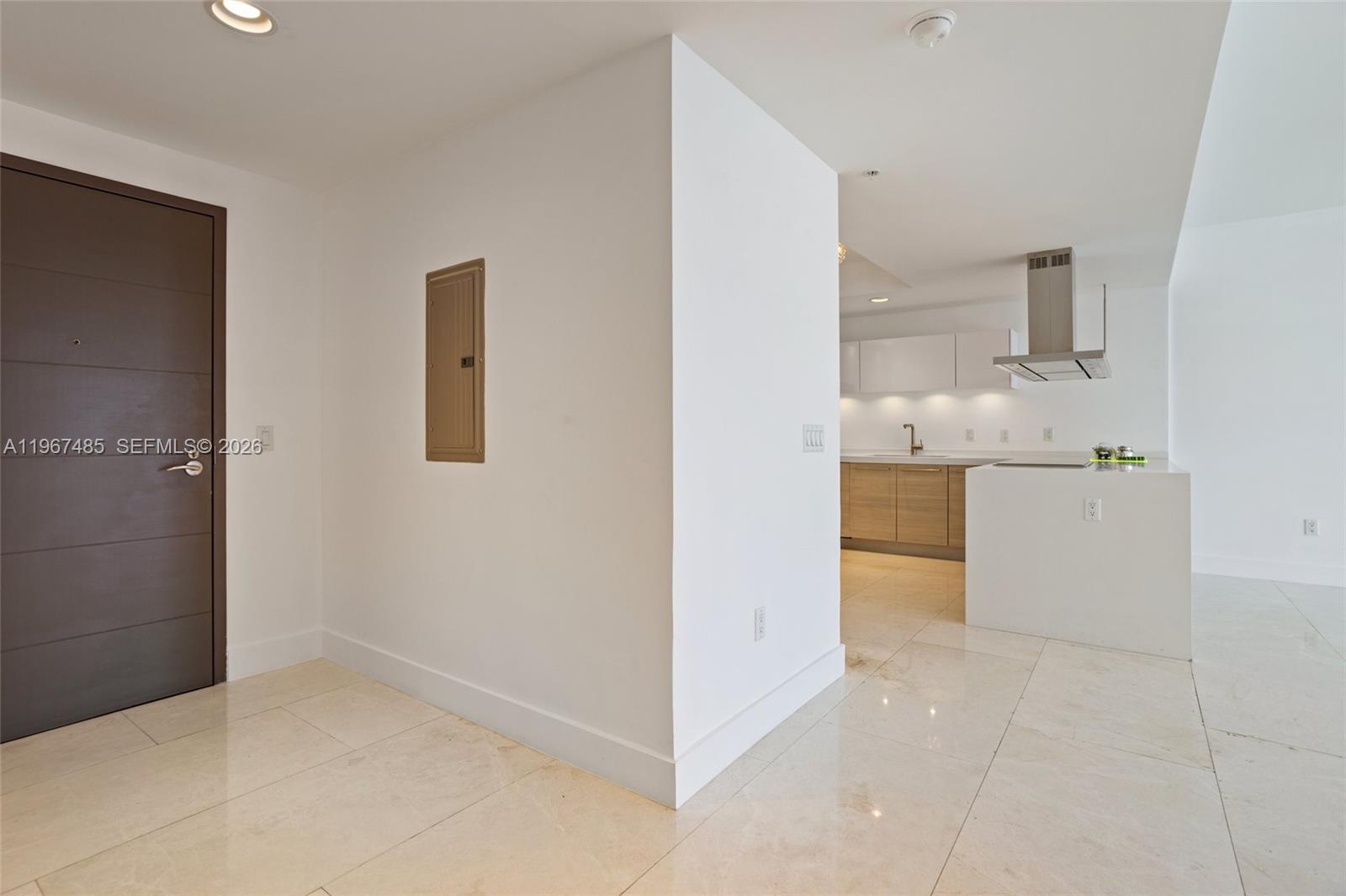 17301 Biscayne Blvd #305, North Miami Beach FL 33160