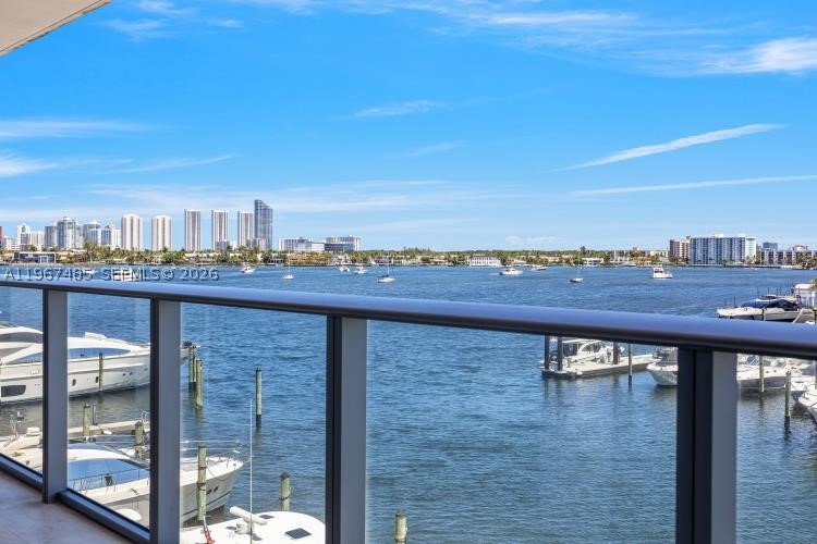 17301 Biscayne Blvd #305, North Miami Beach FL 33160