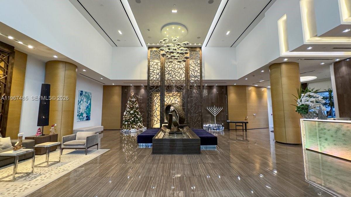 17301 Biscayne Blvd #305, North Miami Beach FL 33160