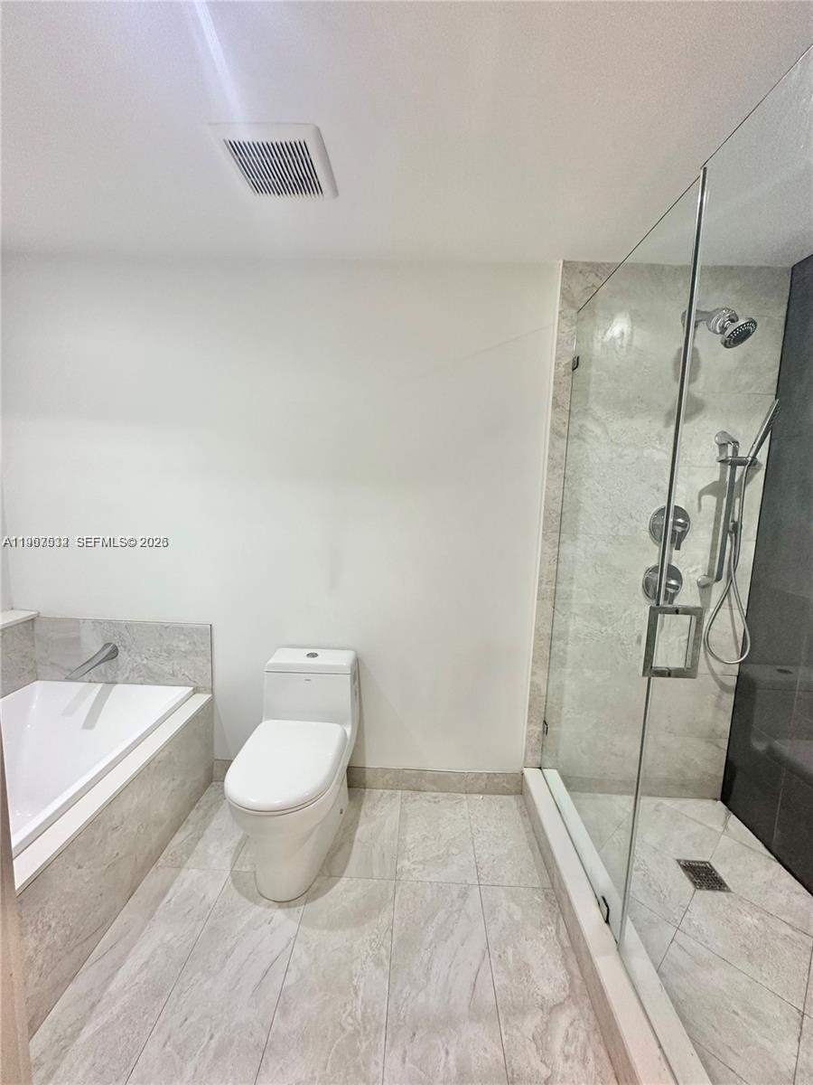 488 NE 18th St #4304, Miami FL 33132