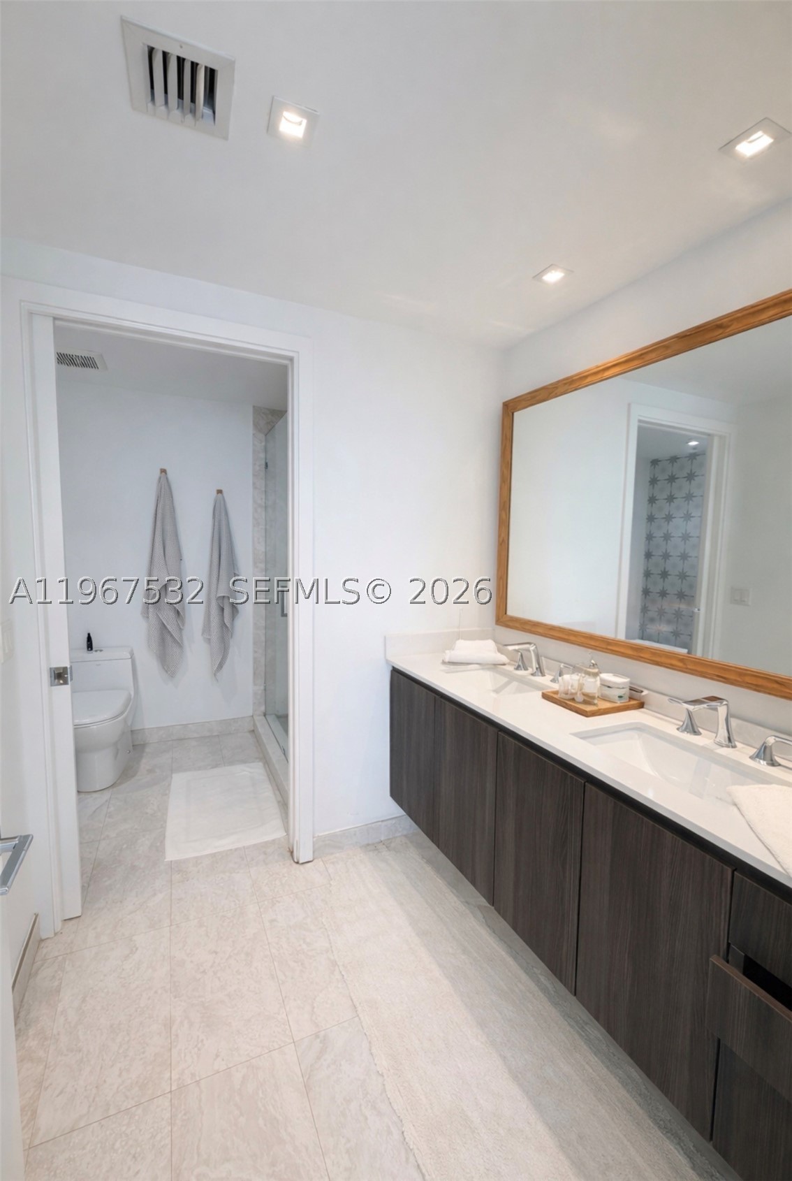 488 NE 18th St #4304, Miami FL 33132