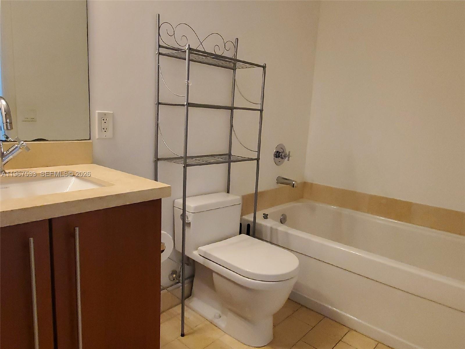 1111 SW 1st Ave #1221-N, Miami FL 33130