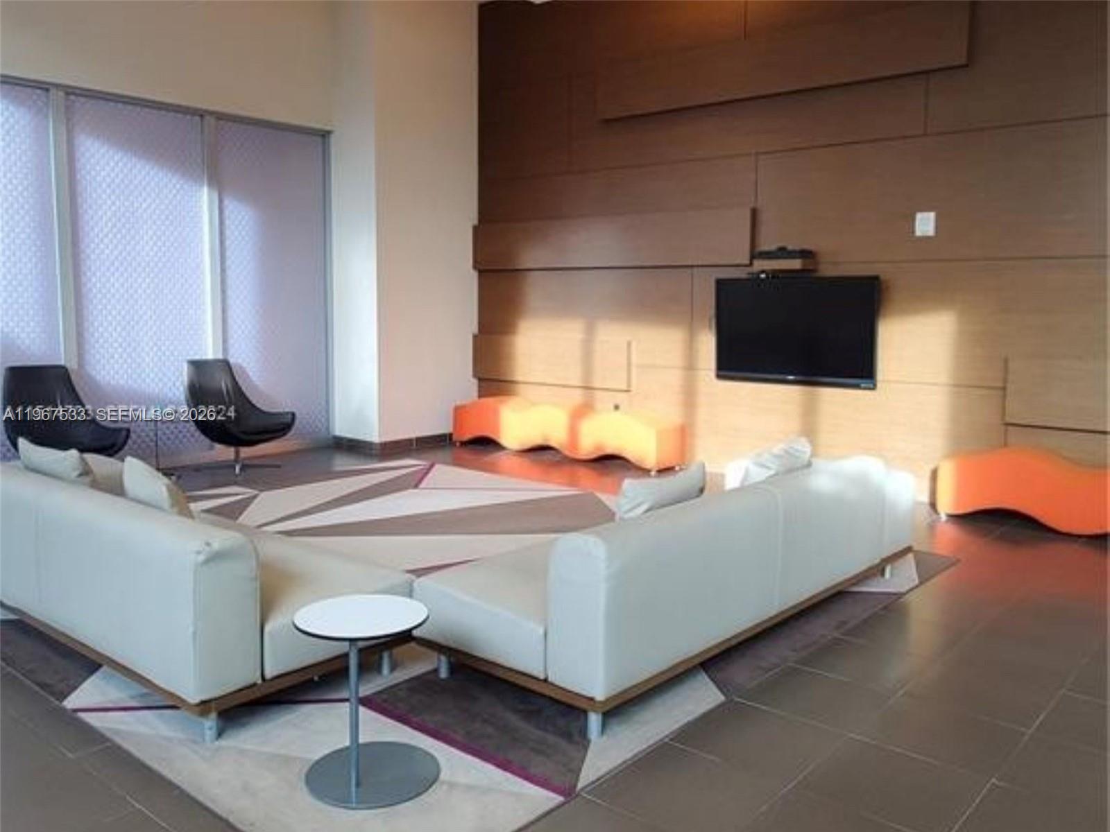 1111 SW 1st Ave #1221-N, Miami FL 33130