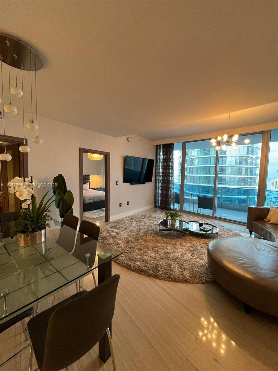 200 Biscayne Boulevard Way #4403, Miami FL 33131