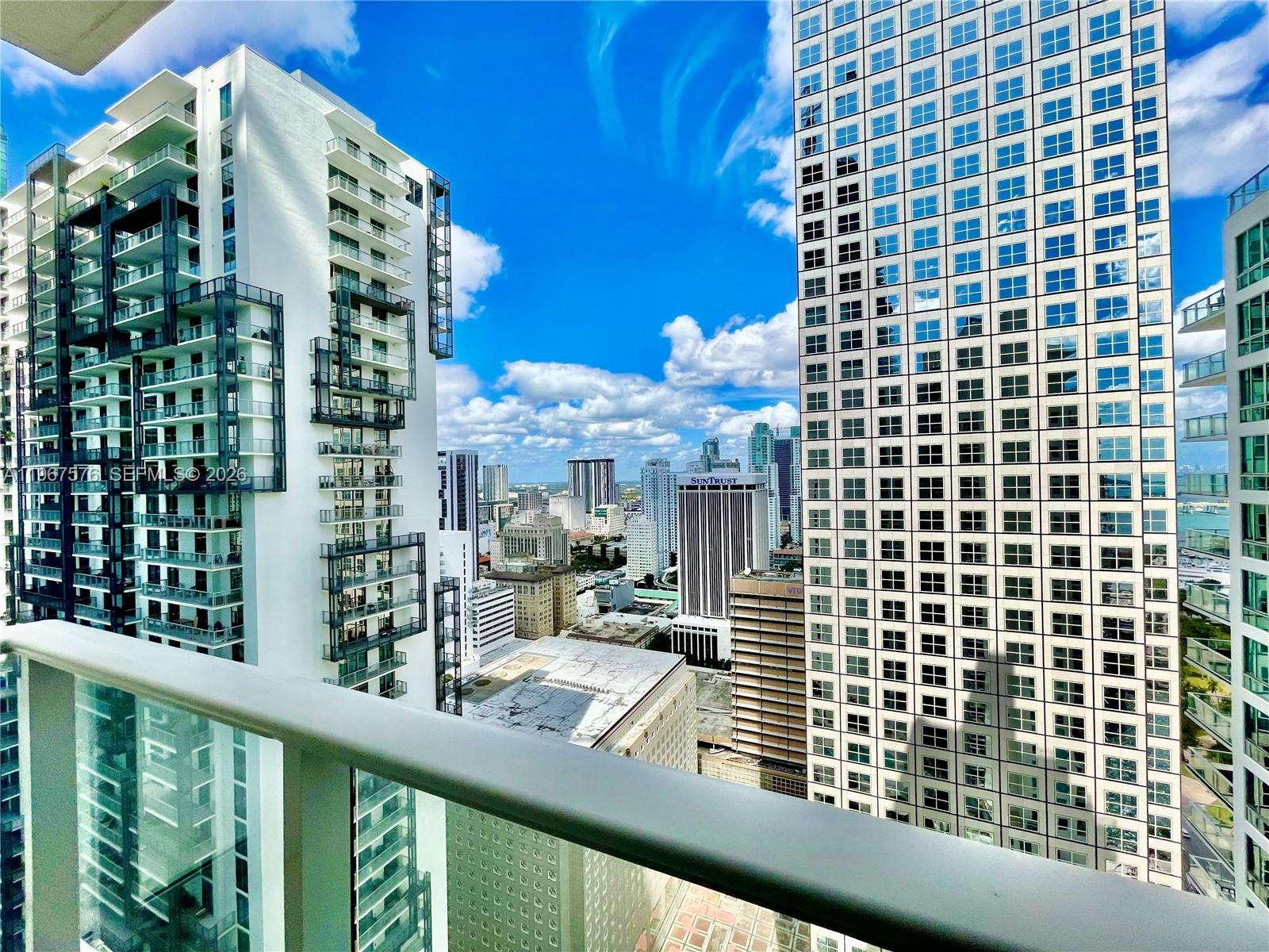 300 S Biscayne Blvd #T-3403, Miami FL 33131