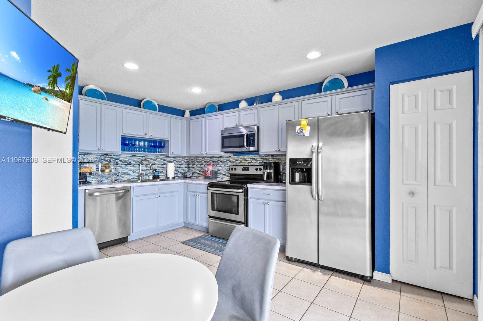 3059 Waddell Ave, West Palm Beach FL 33411