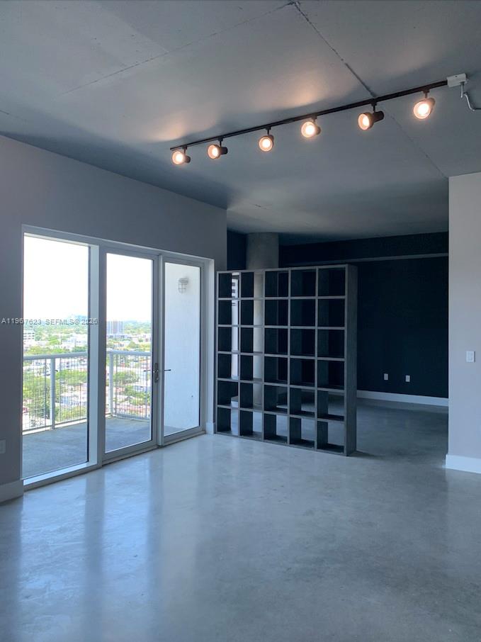 10 SW South River Dr #1709, Miami FL 33130
