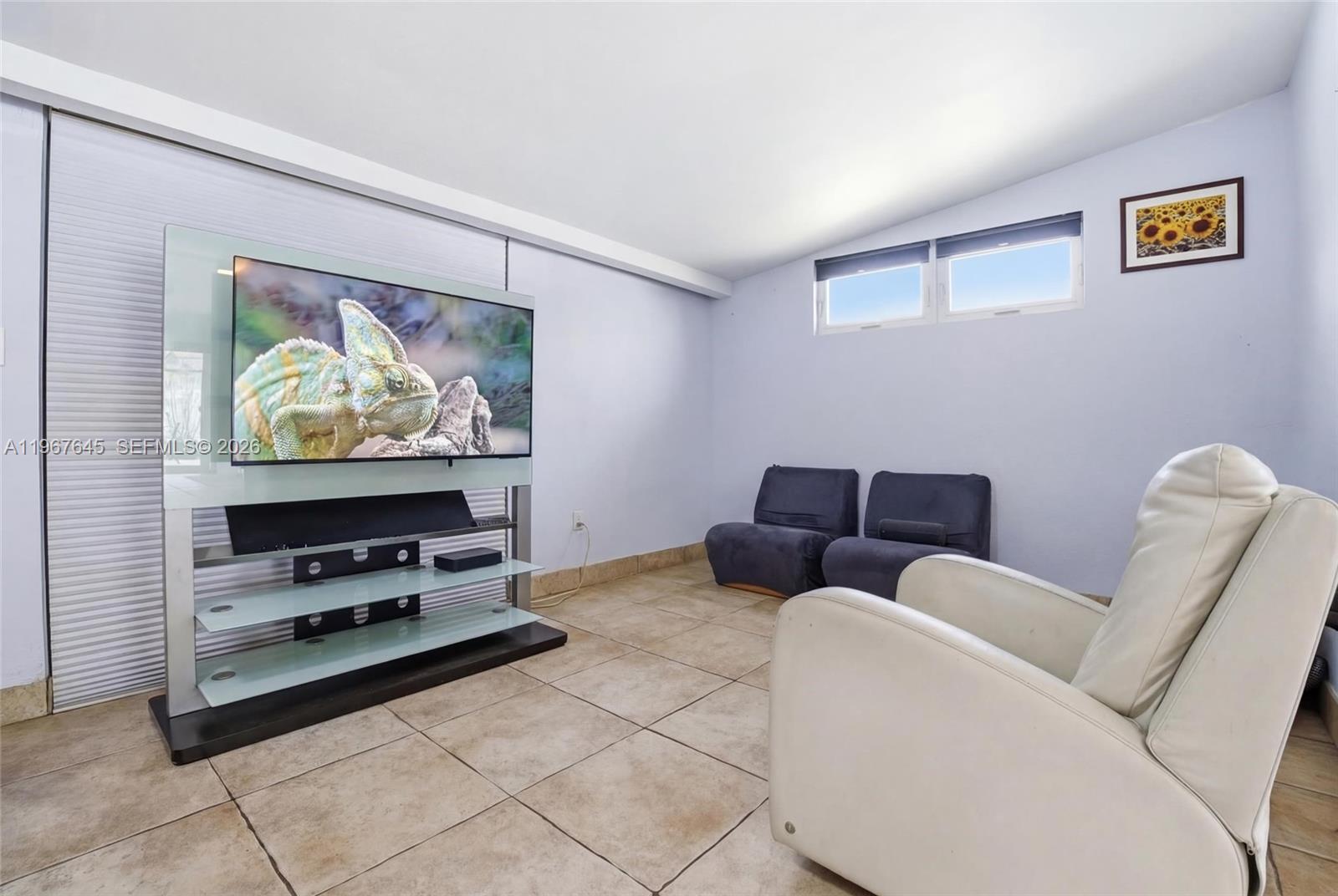 11430 SW 46th St, Miami FL 33165