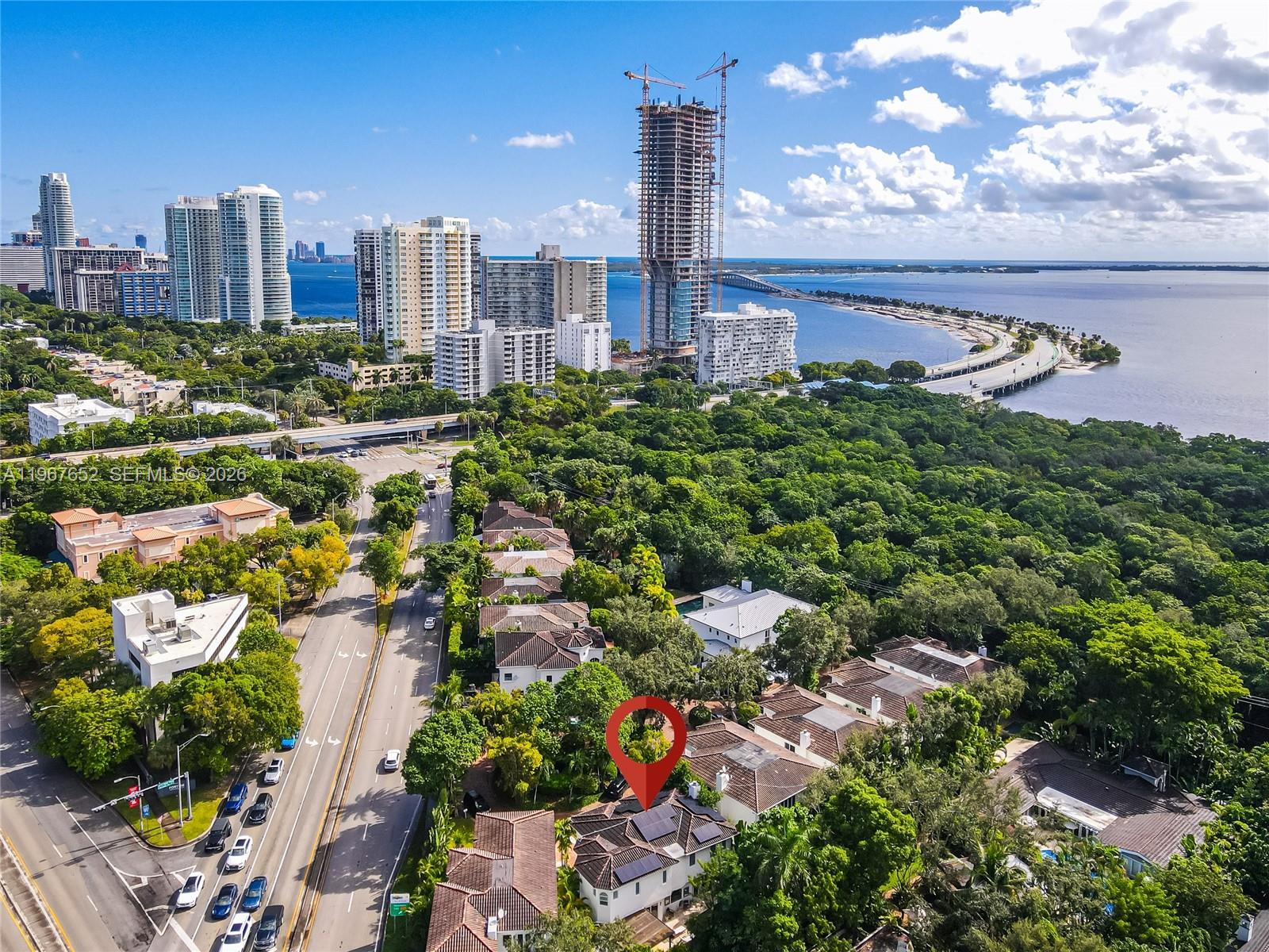 2752 Brickell Ct, Miami FL 33129