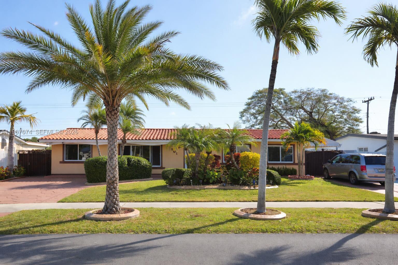 1901 SW 90th Ave, Miami FL 33165