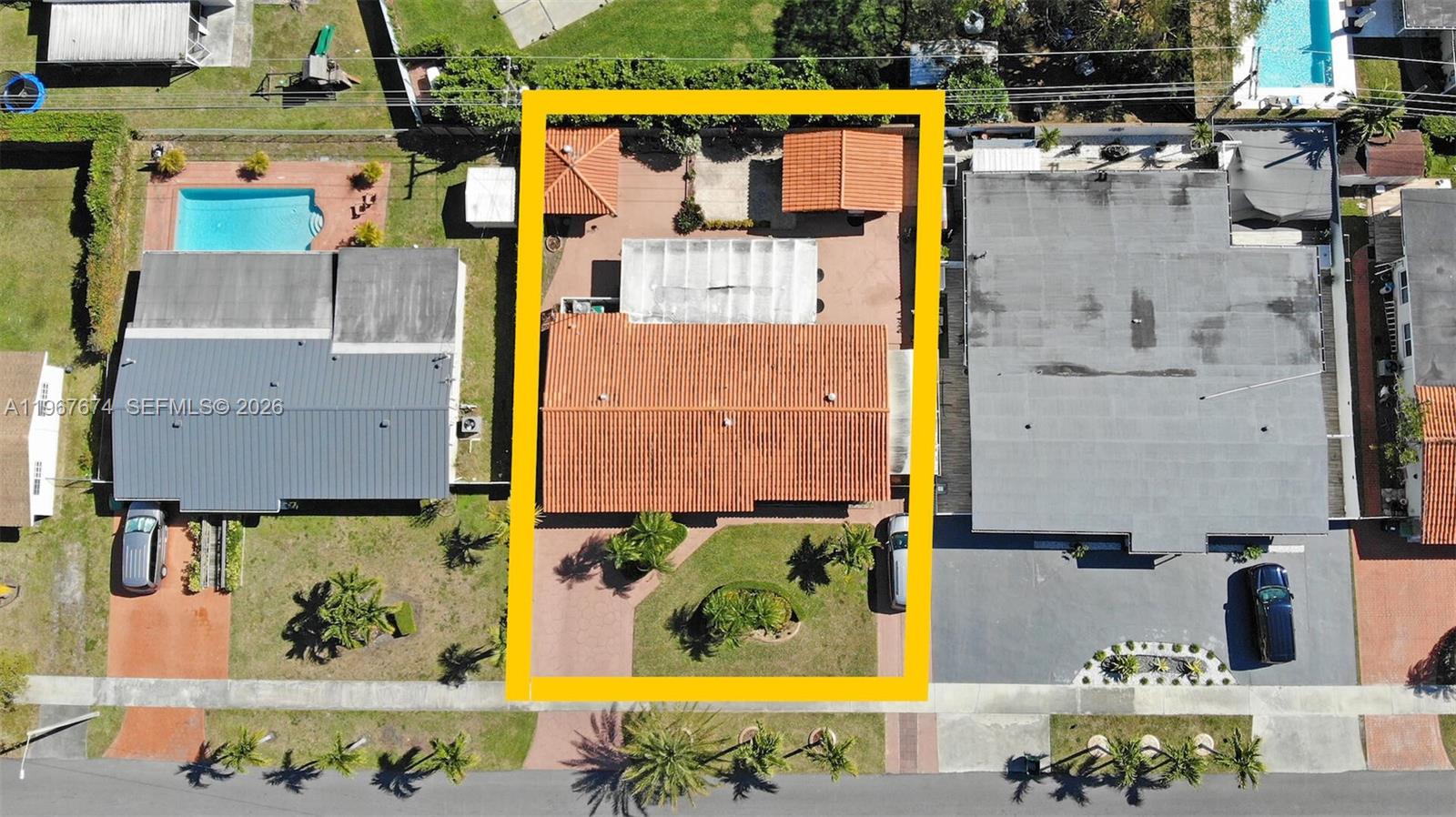 1901 SW 90th Ave, Miami FL 33165