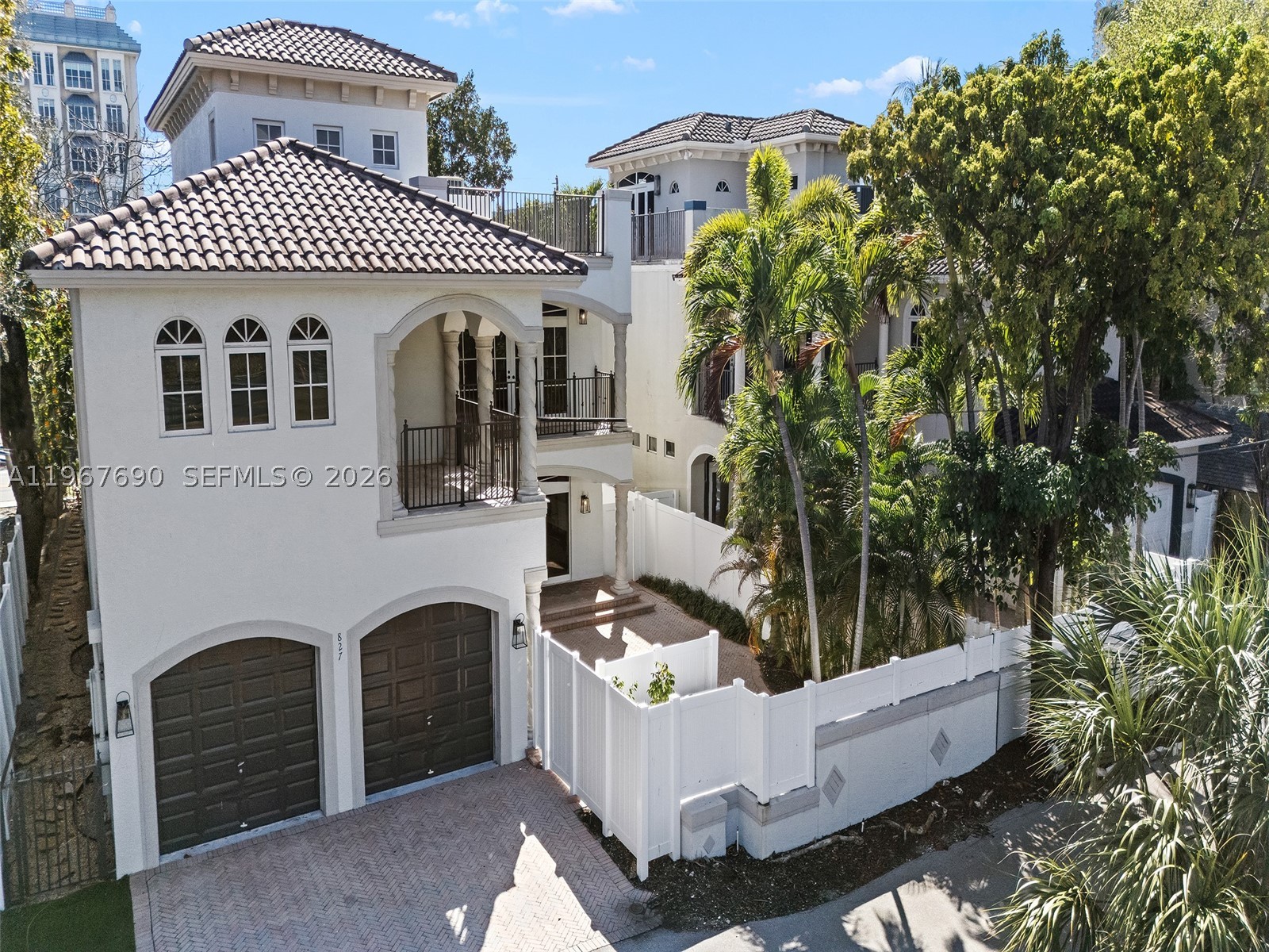 827 SE 2nd Ct, Fort Lauderdale FL 33301