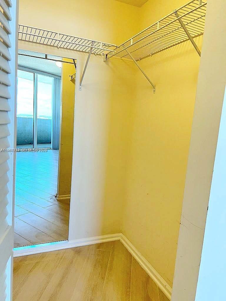 19501 W Country Club Dr #2611, Aventura FL 33180