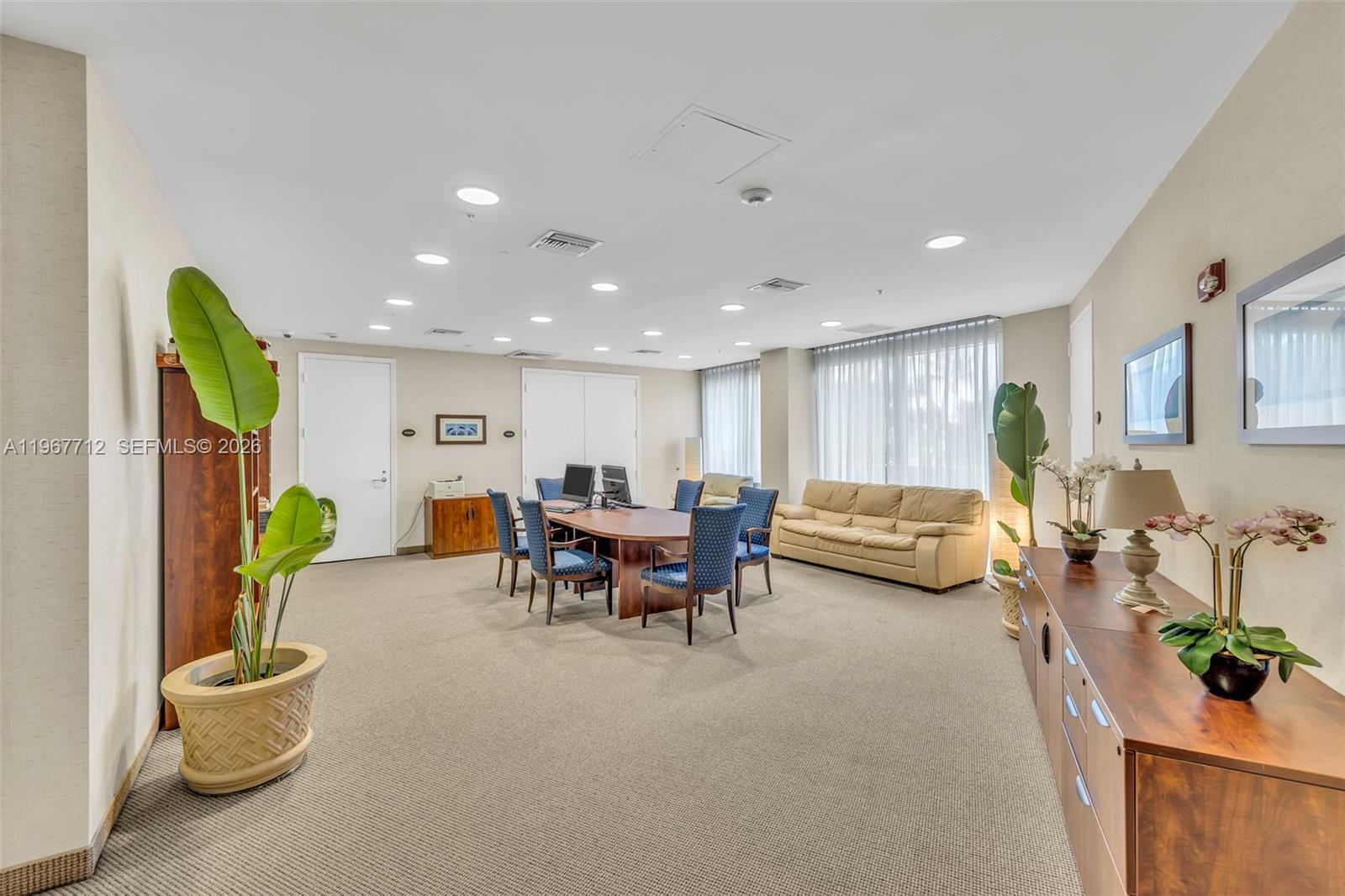 19501 W Country Club Dr #2611, Aventura FL 33180