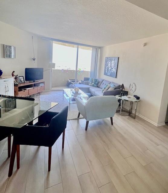 19501 W Country Club Dr #2611, Aventura FL 33180