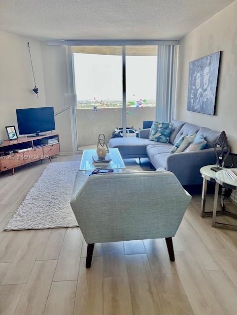 19501 W Country Club Dr #2611, Aventura FL 33180