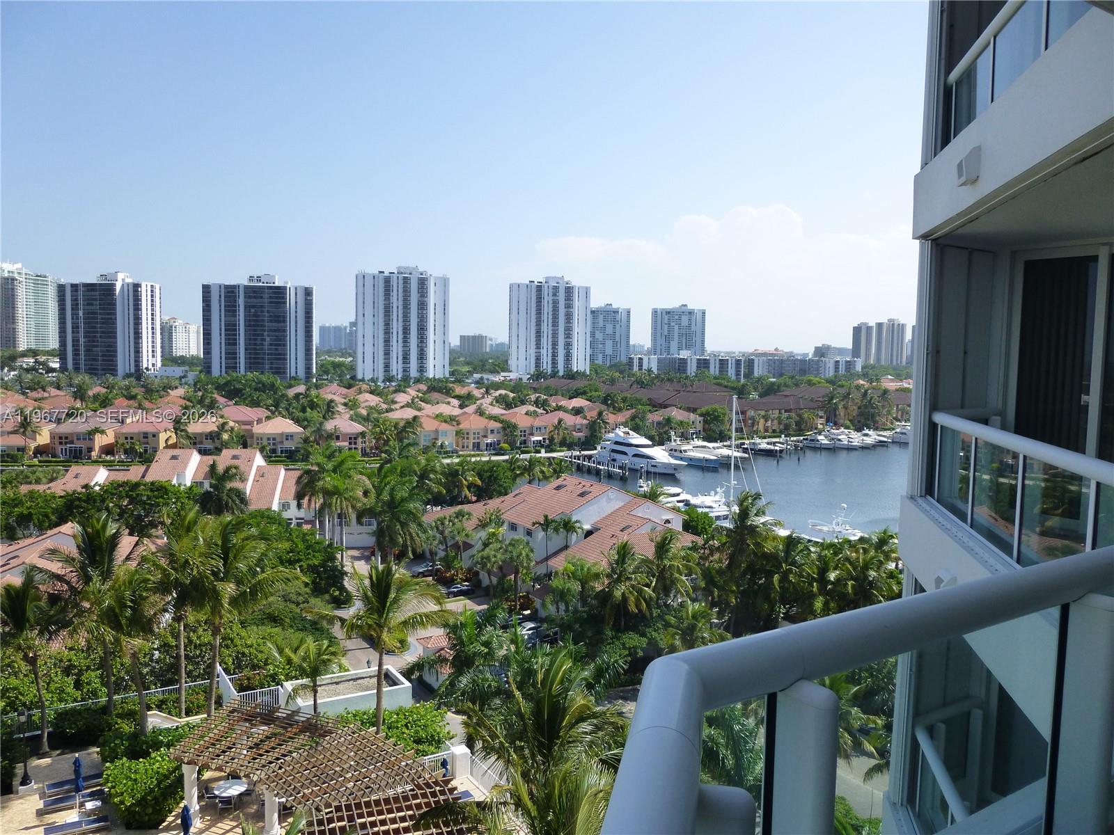21055 Yacht Club Dr #1009, Aventura FL 33180