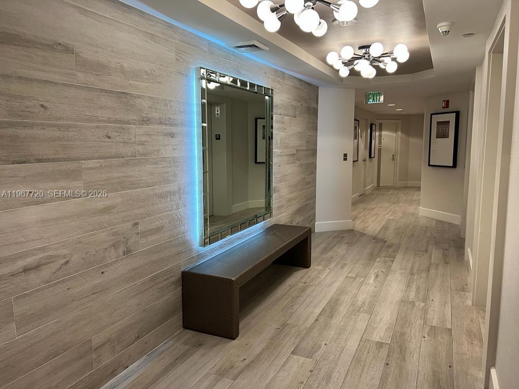 21055 Yacht Club Dr #1009, Aventura FL 33180