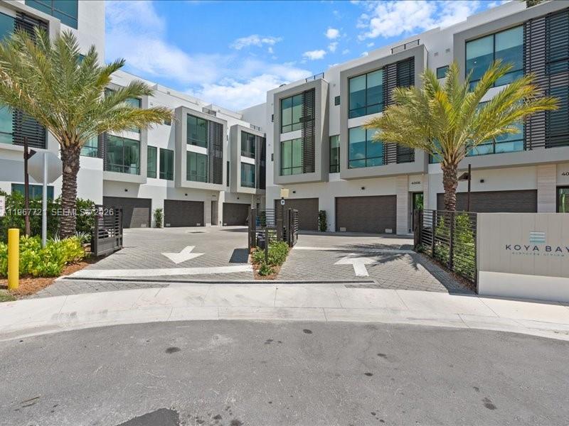 4008 NE 167th St #6, North Miami Beach FL 33160