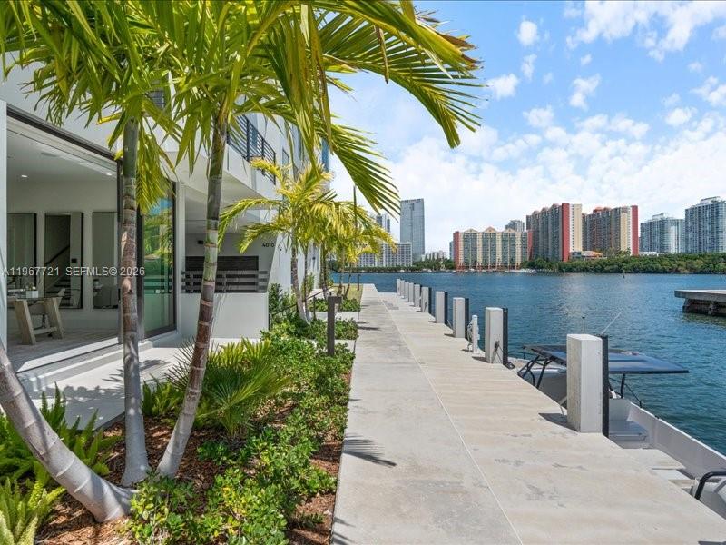 4008 NE 167th St #6, North Miami Beach FL 33160