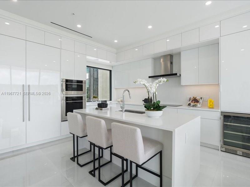 4008 NE 167th St #6, North Miami Beach FL 33160