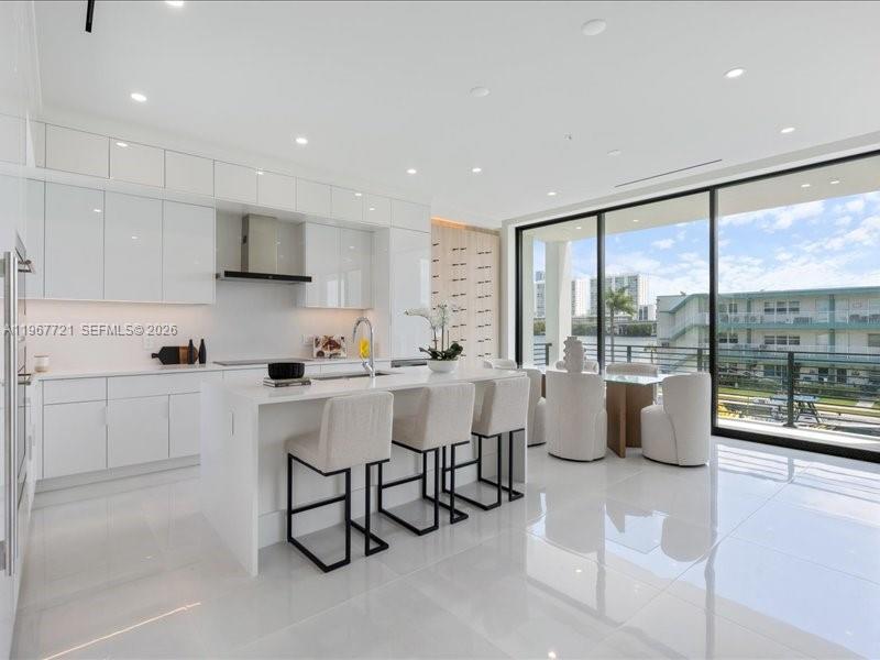 4008 NE 167th St #6, North Miami Beach FL 33160