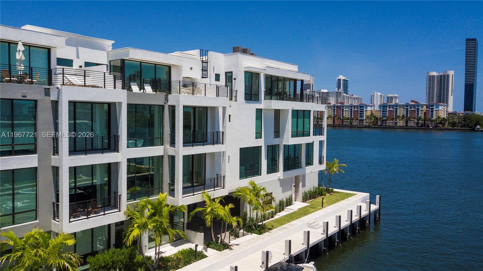 4008 NE 167th St #6, North Miami Beach FL 33160