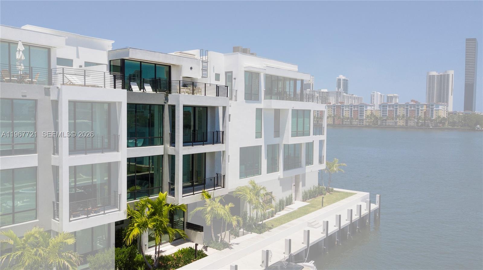 4008 NE 167th St #6, North Miami Beach FL 33160