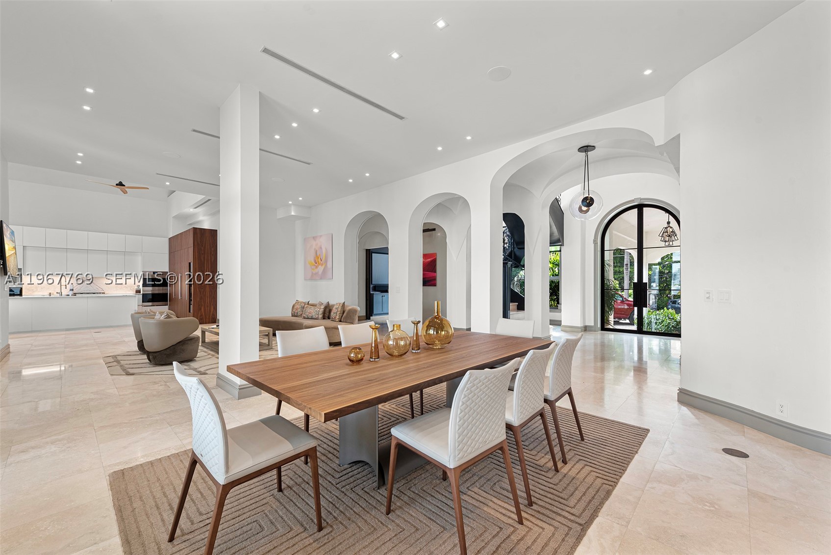 432 S Hibiscus Dr, Miami Beach FL 33139