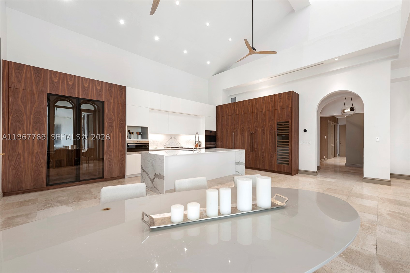 432 S Hibiscus Dr, Miami Beach FL 33139