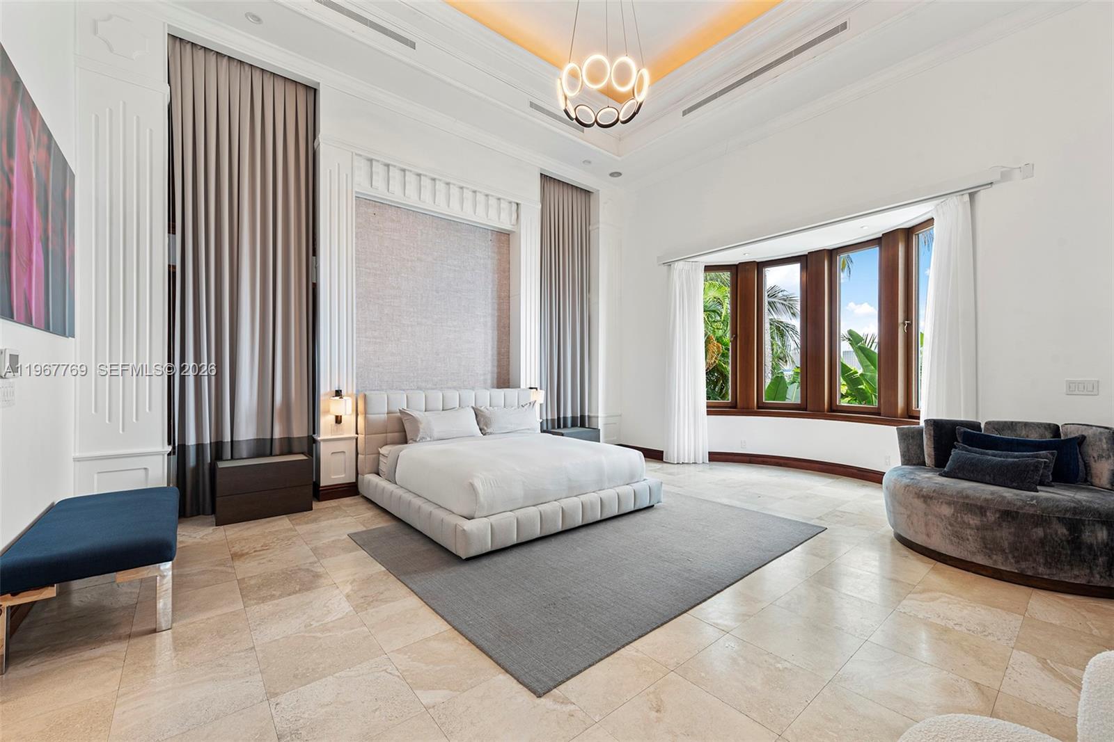432 S Hibiscus Dr, Miami Beach FL 33139